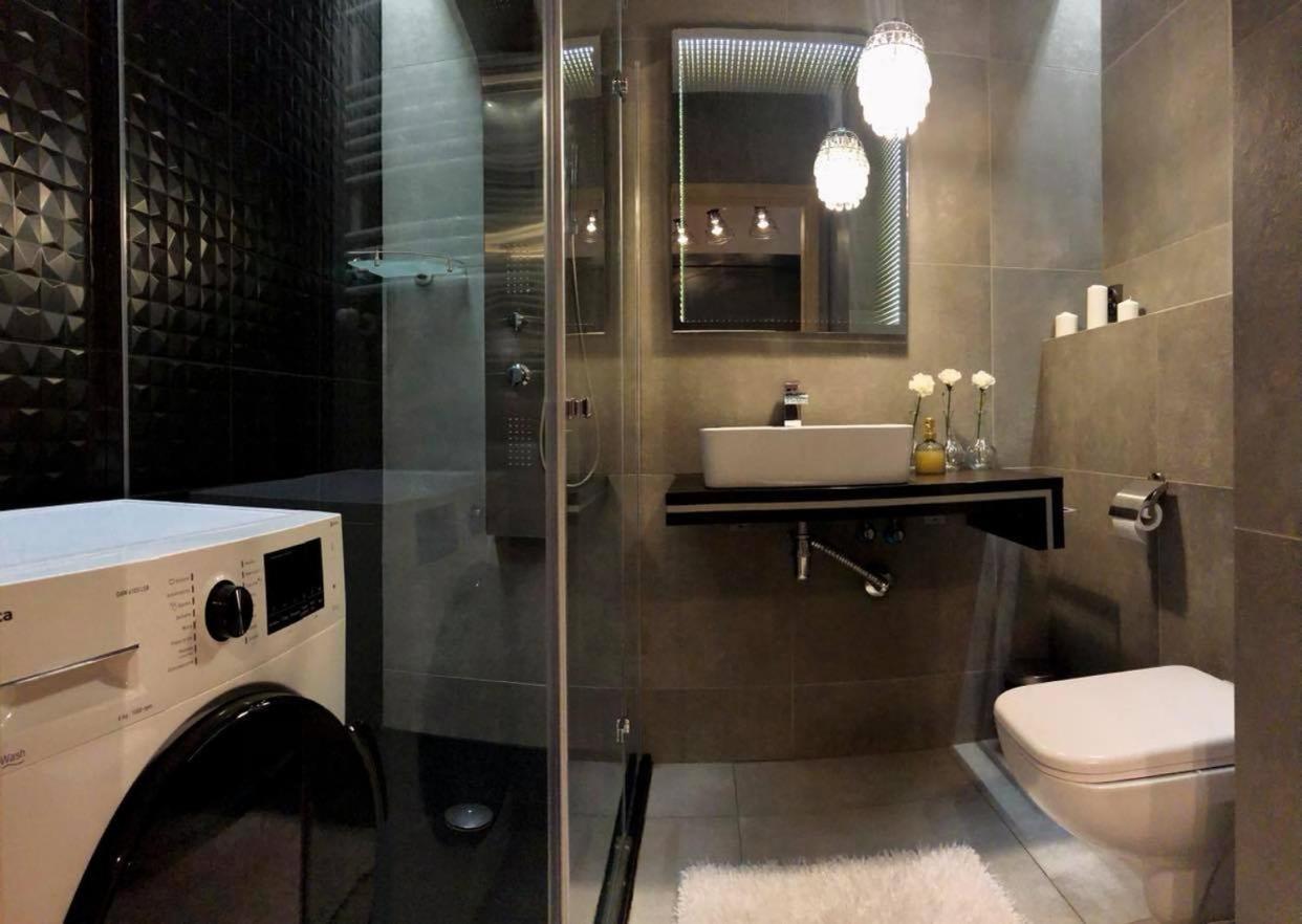 Apartament Mniszek 科沃布热格 外观 照片